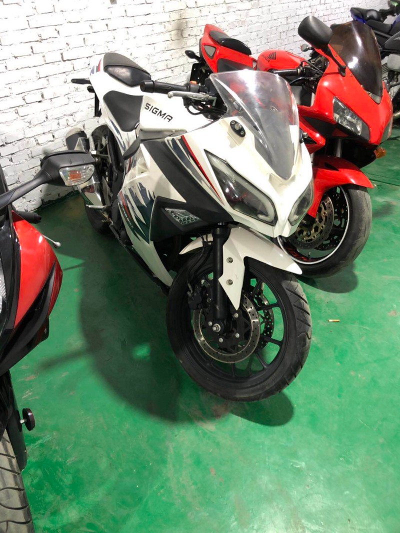 厦门进口摩托车专卖 铃木 川崎 雅马哈 本田 春风 贝纳利