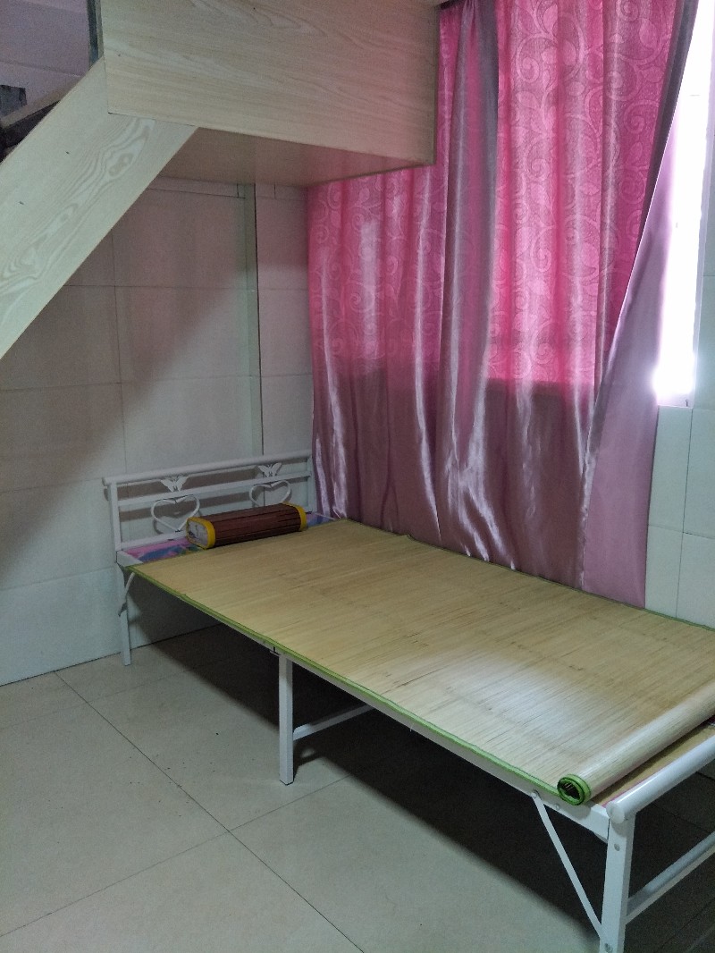 公寓床位7天150单间一天50WiFi热水器空调