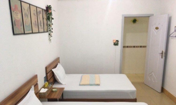 围里旅馆双人床出租